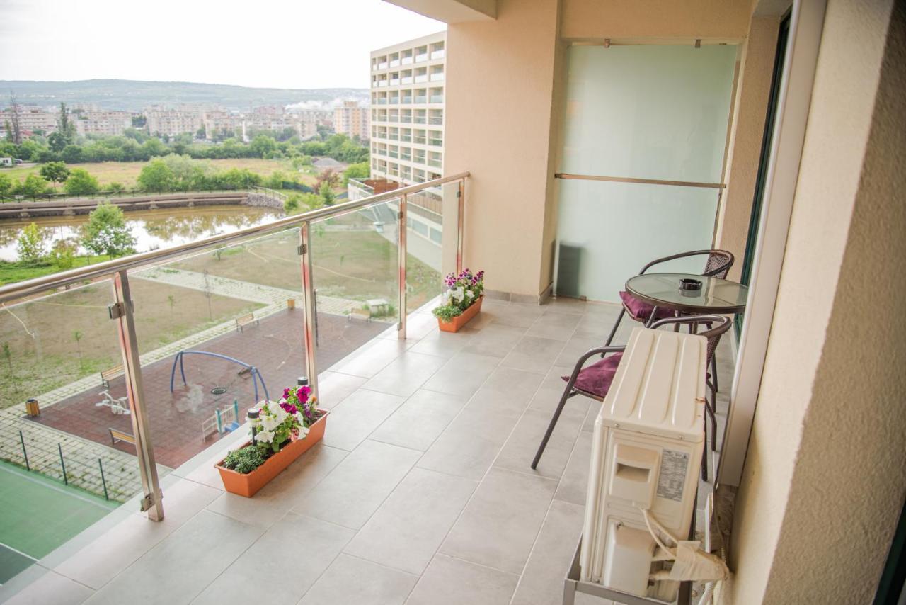 Gavas Apartments Viva City Cluj-Napoca Eksteriør billede