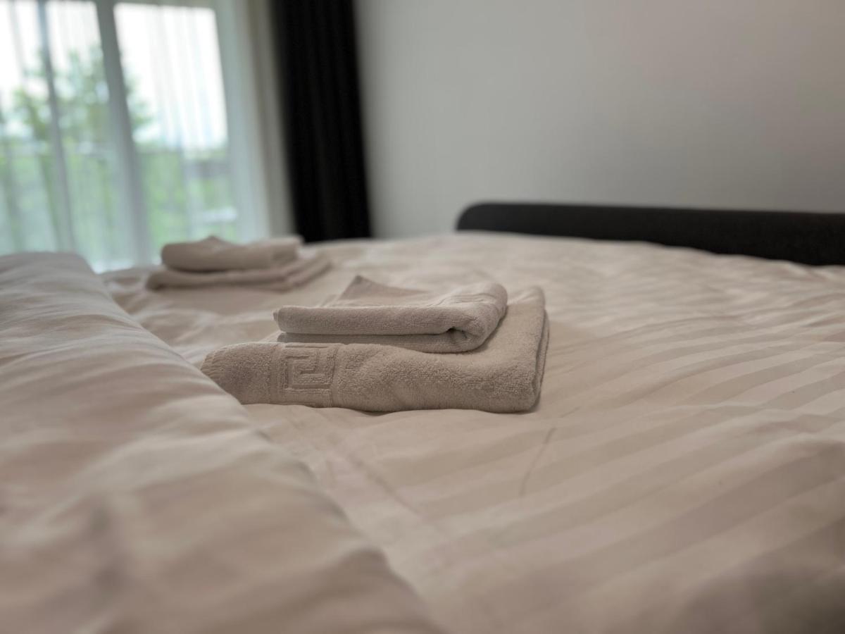 Gavas Apartments Viva City Cluj-Napoca Eksteriør billede